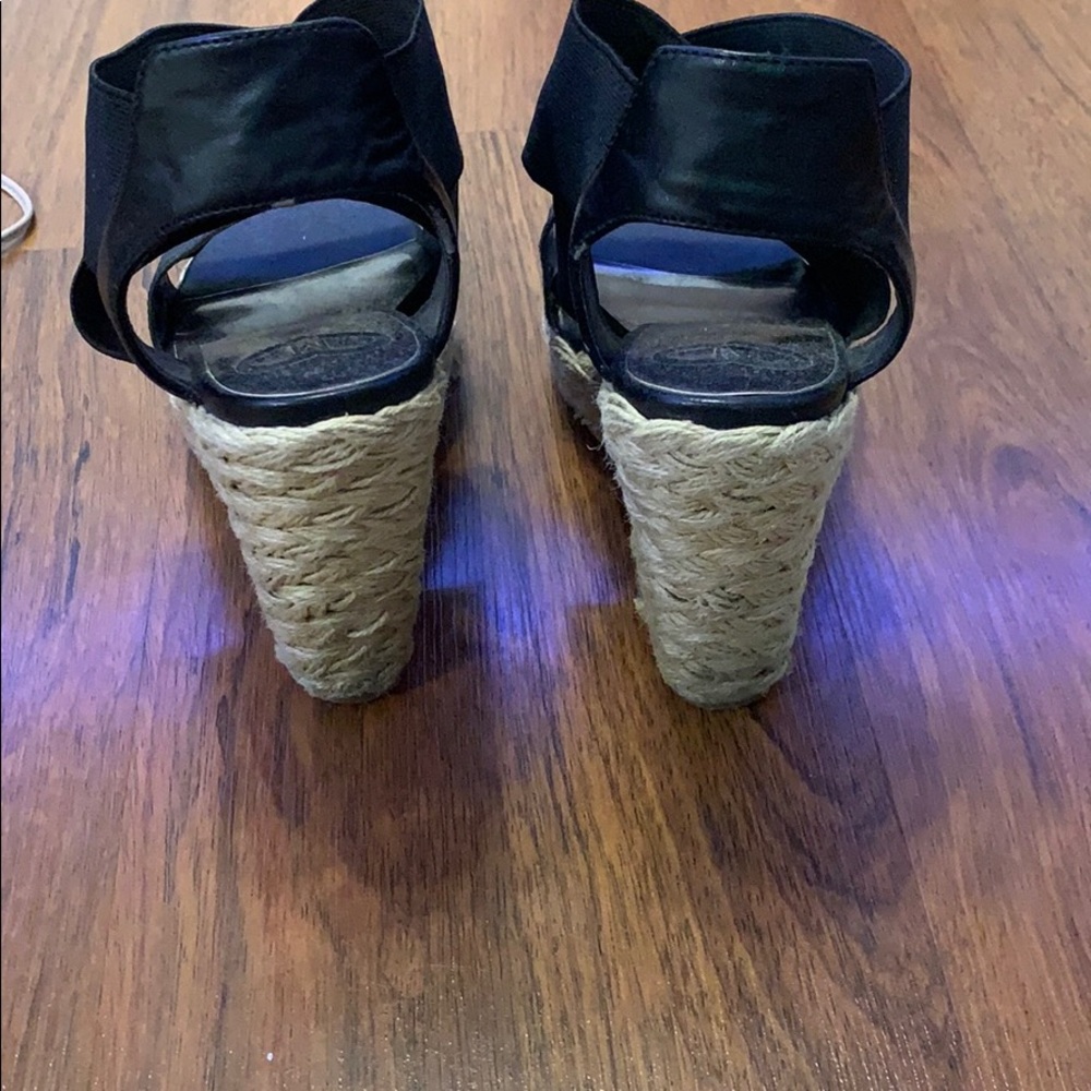 Wedges - Picture 3 of 5